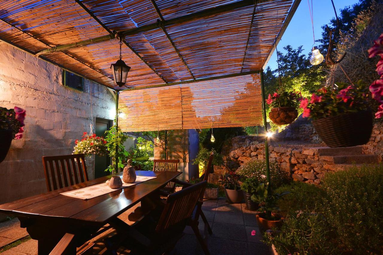 Villa Maja Klis Esterno foto